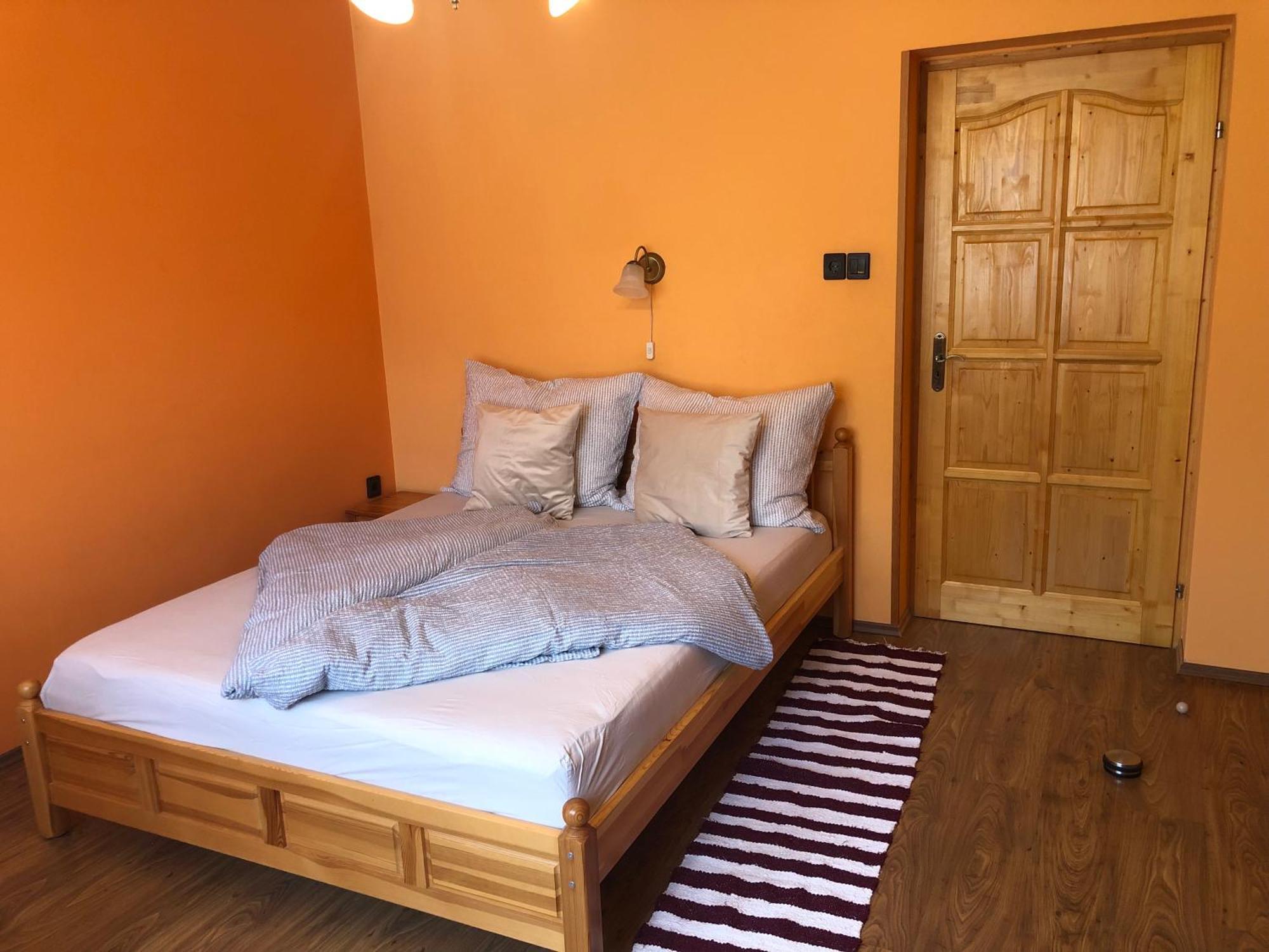 Valentin Vendeghaz Hotel Balatonlelle Bagian luar foto